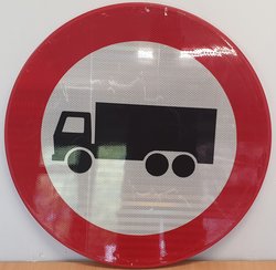 Verkeersbord C07 "gesloten voor vachtwagens" &oslash;60cm.
