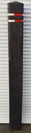Afzetpaal diamantkop 15&times;15&times;130 zwart kunstof