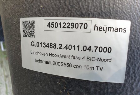 Lichtmast 10m., Conisch, gegalvaniseerd staal