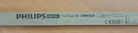 PH Master TL 10. Master TL-D Super 80   58W / 830