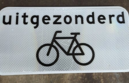 Verkeersbord uitgezonderd fietsen  OB52