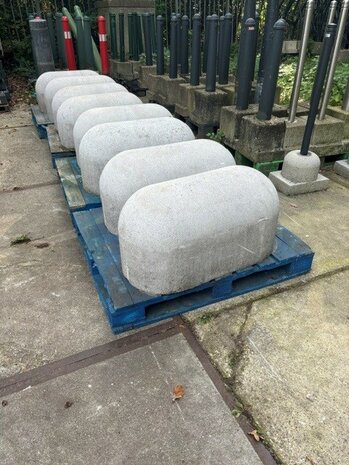 Jumbo blok beton (hoge Varkensrug)